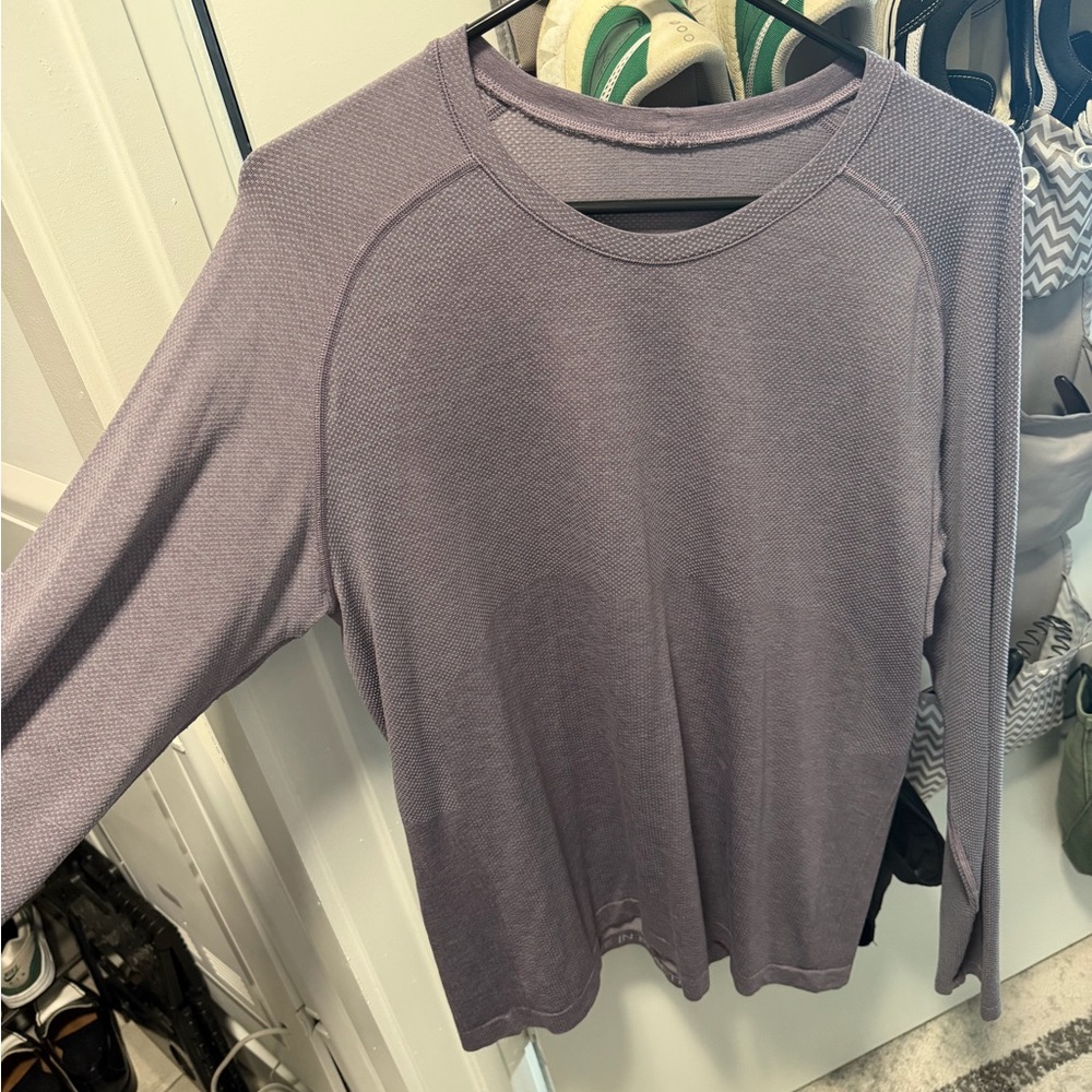 Lululemon taupe/grey Long Sleeve